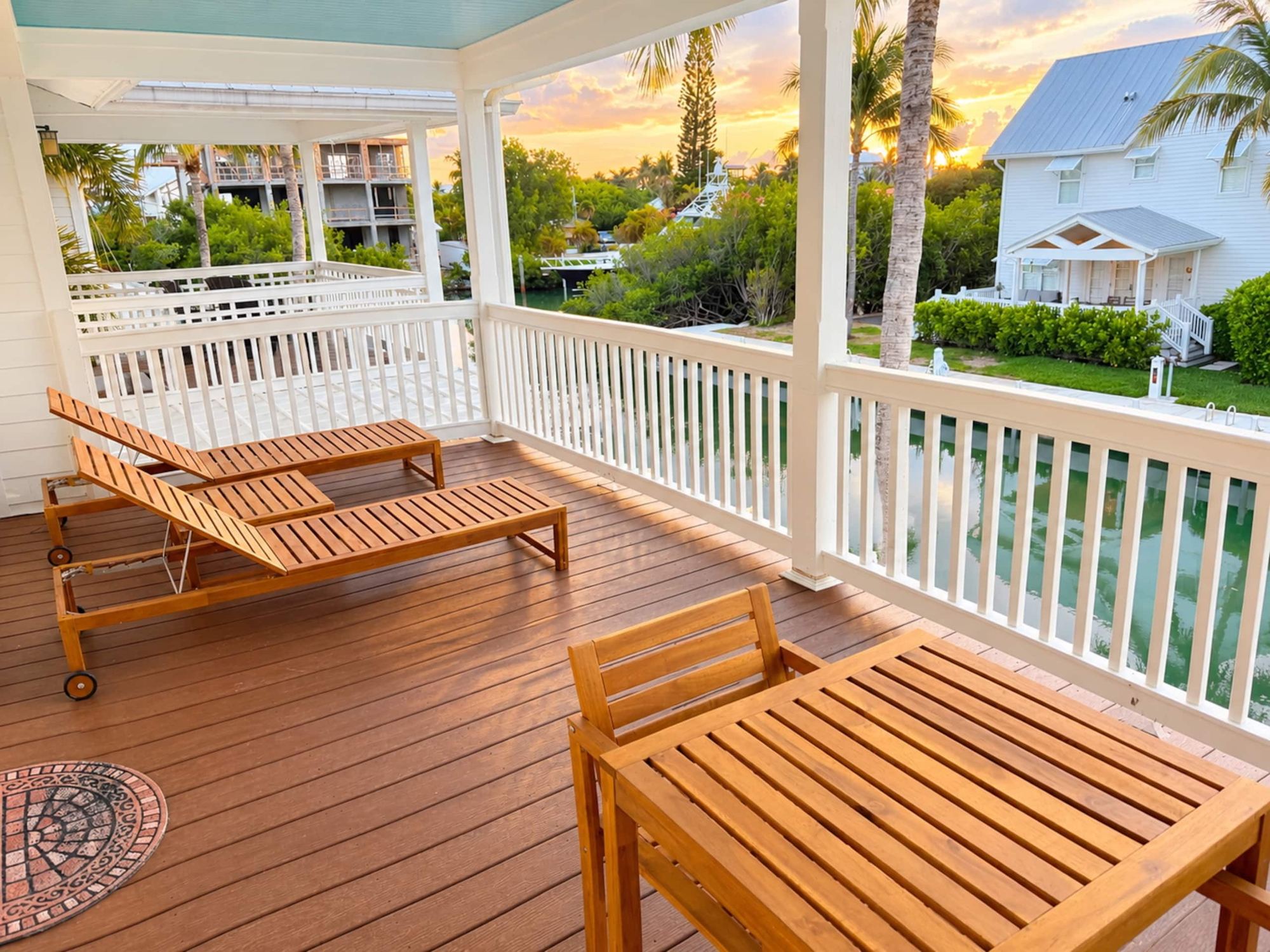 Upstairs master terrace